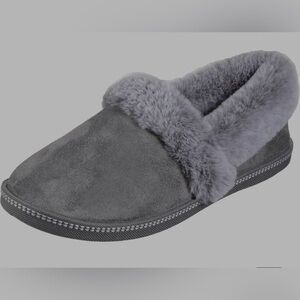 Skechers womens Slipper, Charcoal, 8.5 NEW